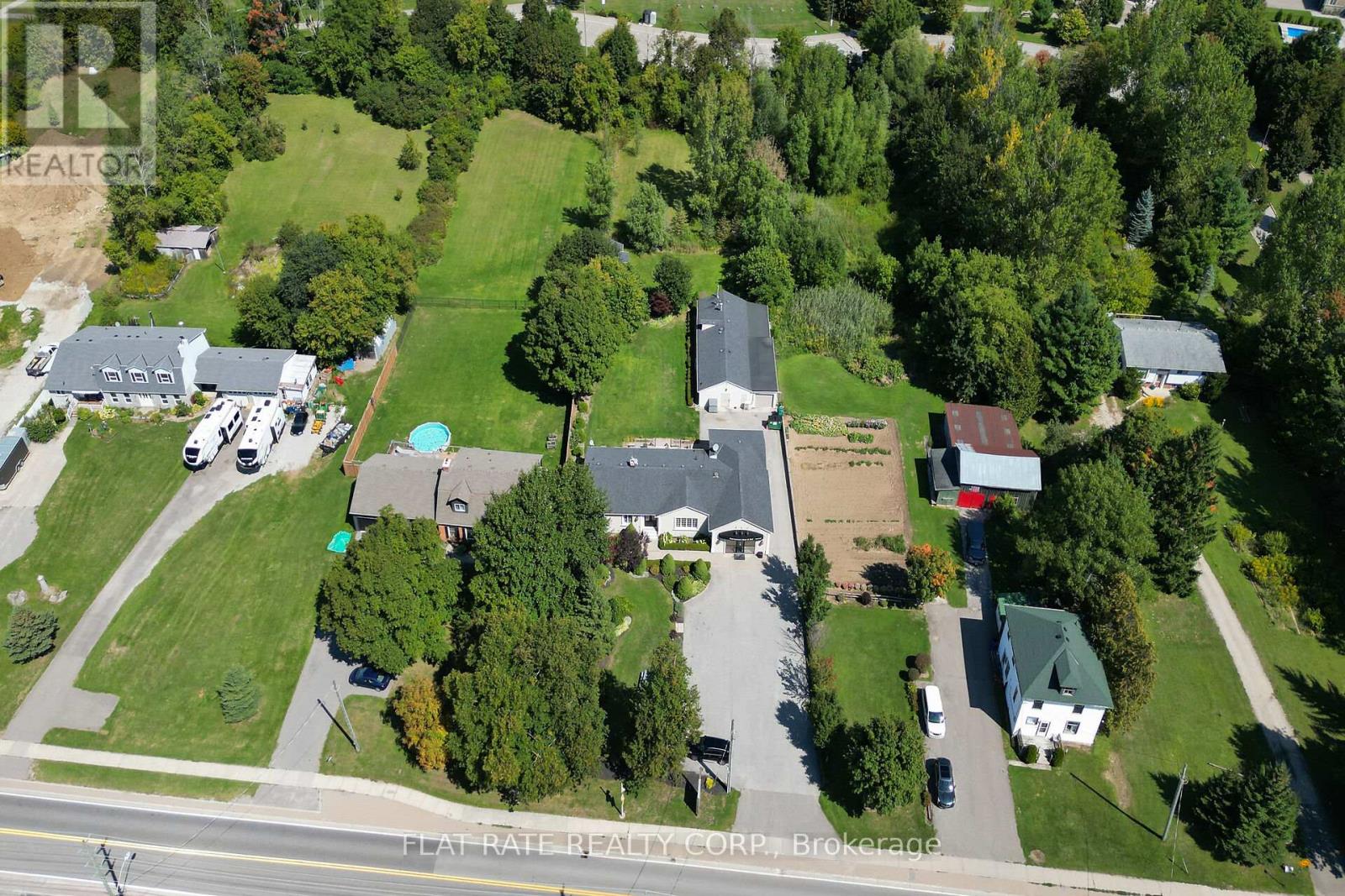 11269 Guelph Line, Milton, Ontario  L0P 1B0 - Photo 20 - W12481485