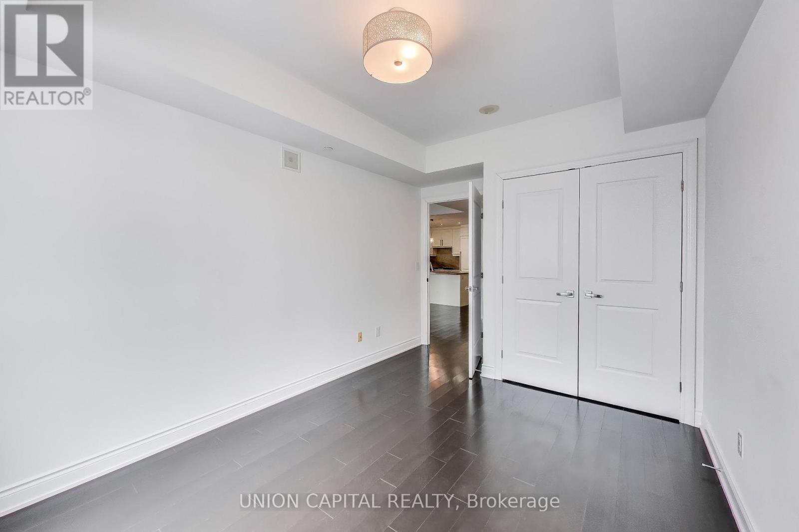 525 - 3500 Lakeshore Road W, Oakville, Ontario  L6L 0B4 - Photo 15 - W12481502