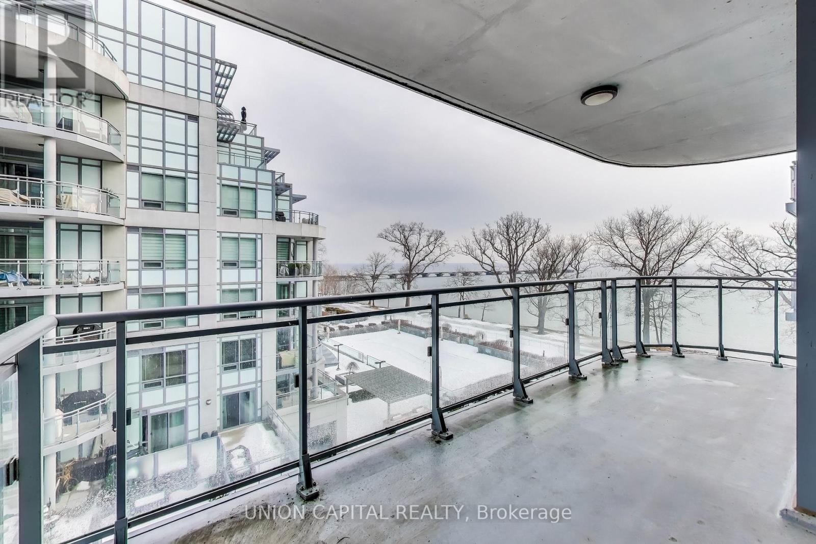 525 - 3500 Lakeshore Road W, Oakville, Ontario  L6L 0B4 - Photo 18 - W12481502