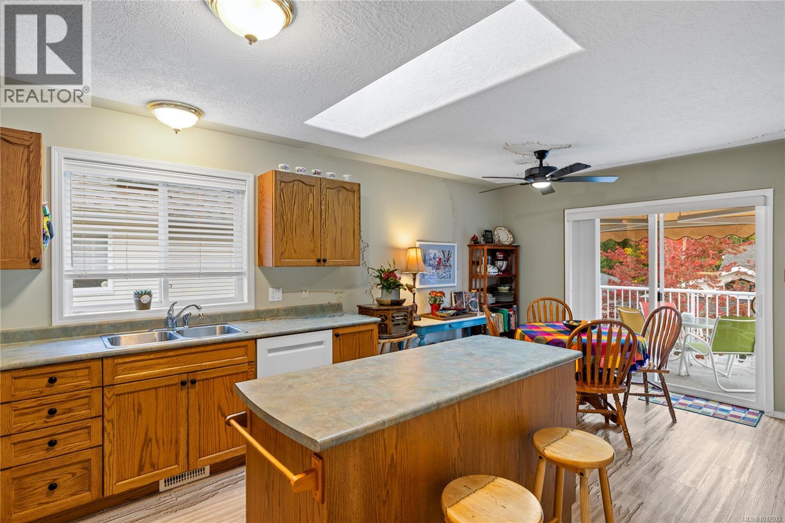 28 1150 Walkem Rd, Ladysmith, British Columbia  V9G 1S1 - Photo 11 - 1017971