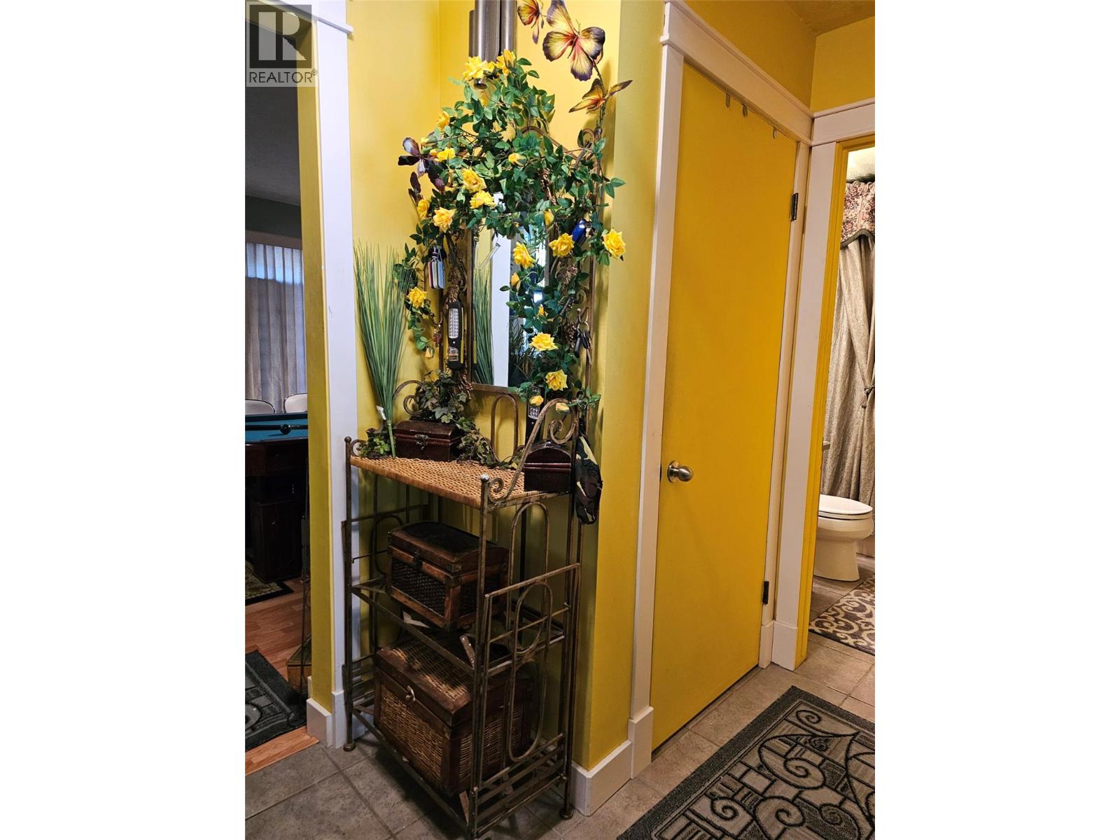 599 Clifton Road S, Kelowna, British Columbia  V1V 1A6 - Photo 18 - 10366236
