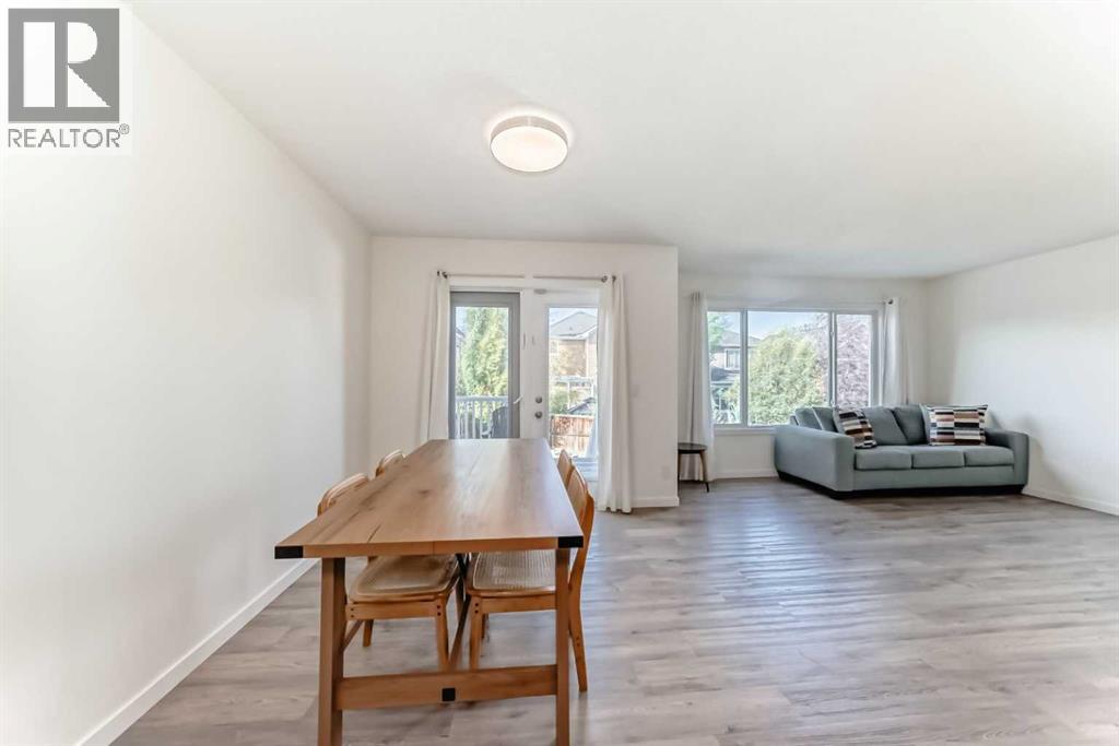 790 River Heights Crescent, Cochrane, Alberta  T4C 0J4 - Photo 9 - A2260778