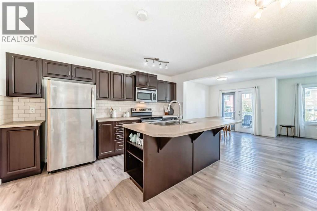 790 River Heights Crescent, Cochrane, Alberta  T4C 0J4 - Photo 8 - A2260778