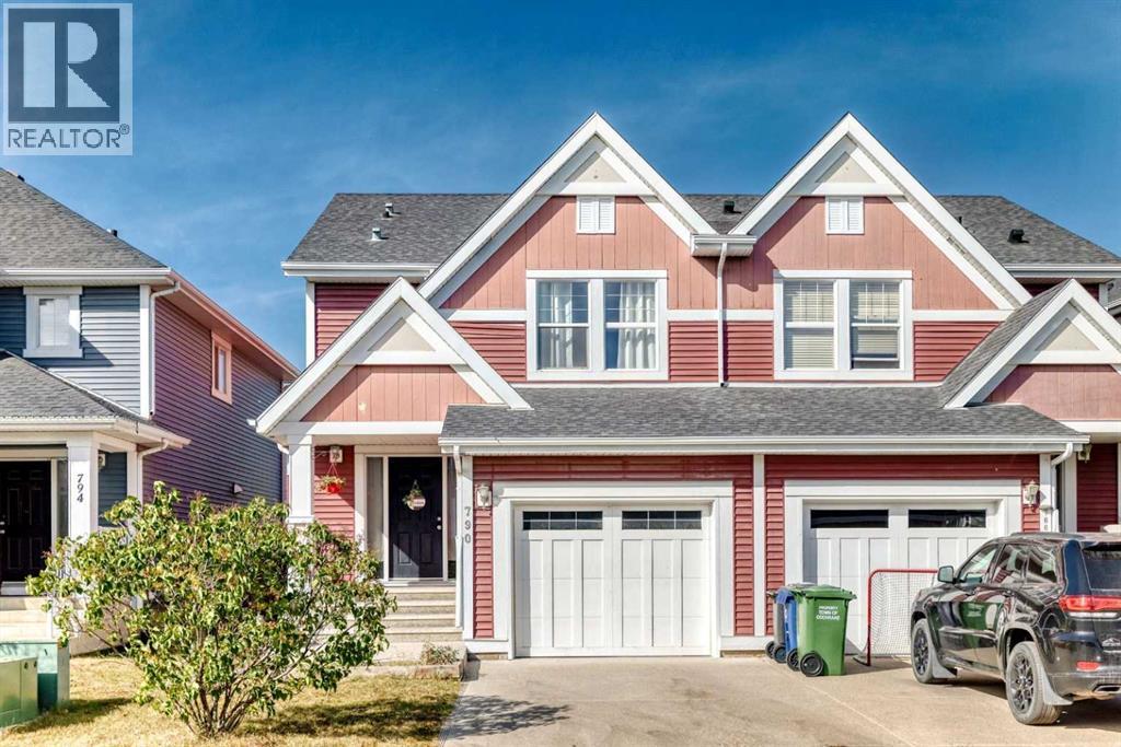 790 River Heights Crescent, Cochrane, Alberta  T4C 0J4 - Photo 4 - A2260778