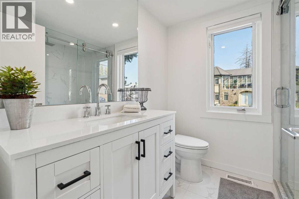 809 9 Street Ne, Calgary, Alberta  T2E 7K2 - Photo 15 - A2266635