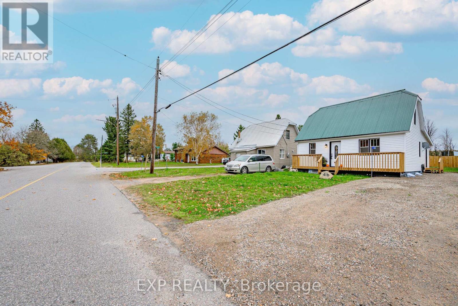 46 Young Street, Hastings Highlands, Ontario  K0L 2S0 - Photo 2 - X12481420