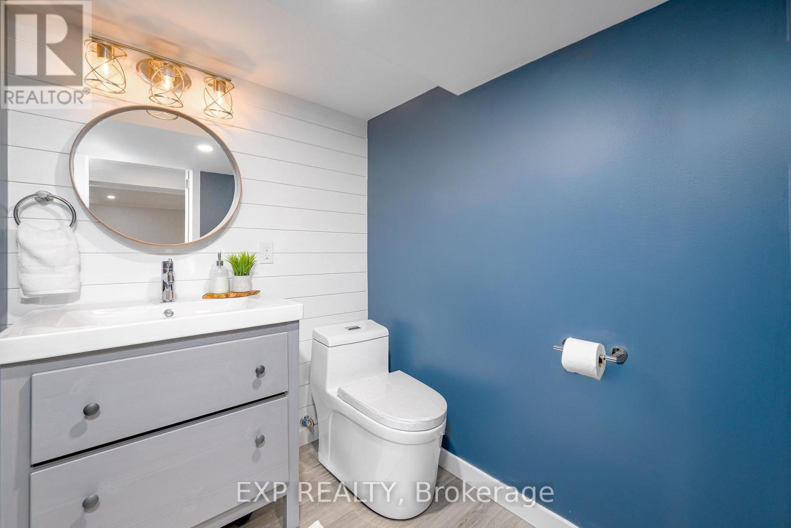 46 Young Street, Hastings Highlands, Ontario  K0L 2S0 - Photo 34 - X12481420