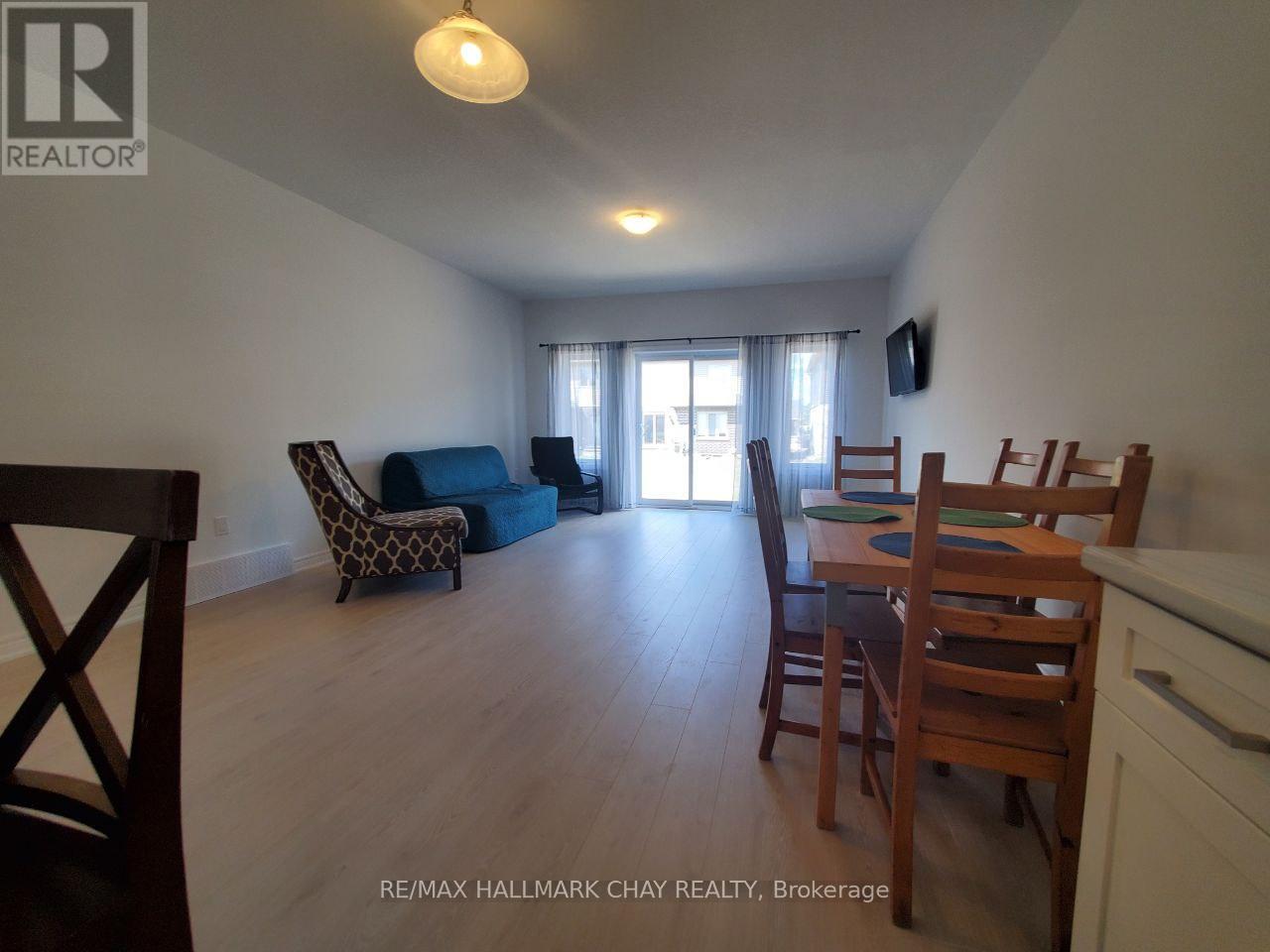 106 Emerson Way, West Grey, Ontario  N0G 1R0 - Photo 6 - X12481428