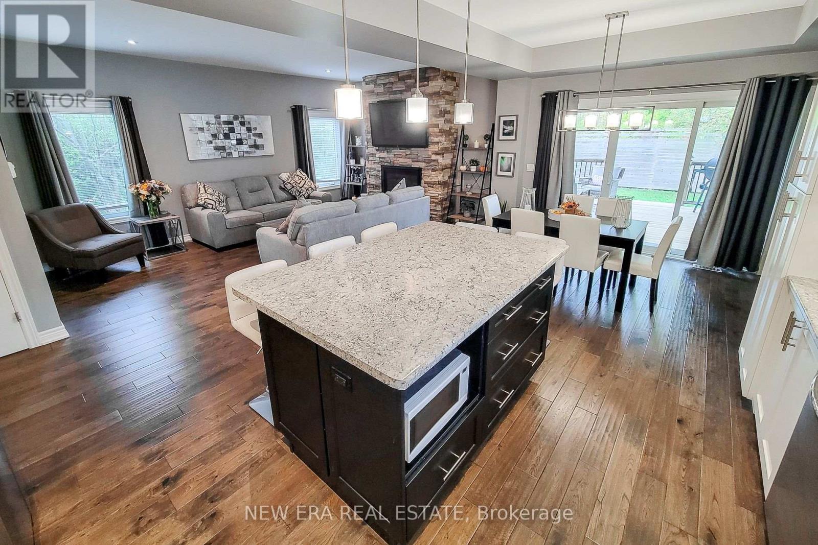 4274 Sixth Avenue, Niagara Falls, Ontario  L2E 4S8 - Photo 17 - X12481435