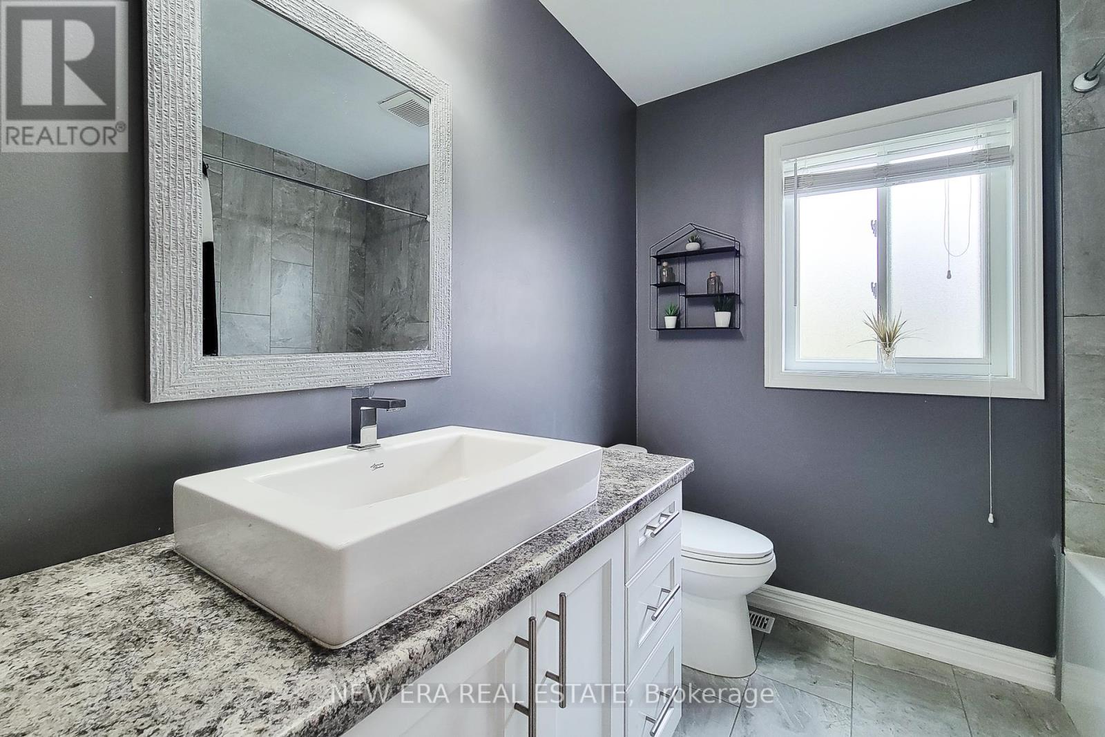 4274 Sixth Avenue, Niagara Falls, Ontario  L2E 4S8 - Photo 30 - X12481435