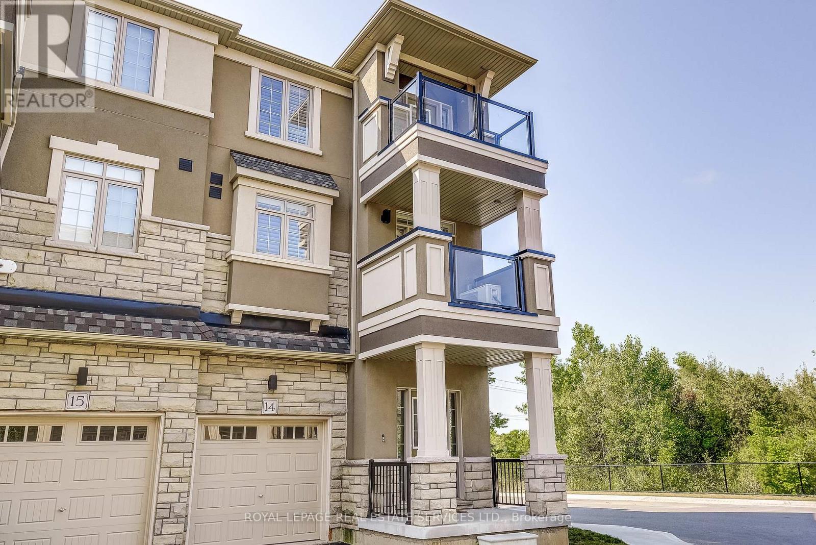 14 - 305 Garner Road W, Hamilton, Ontario  L9G 3K9 - Photo 1 - X12481458