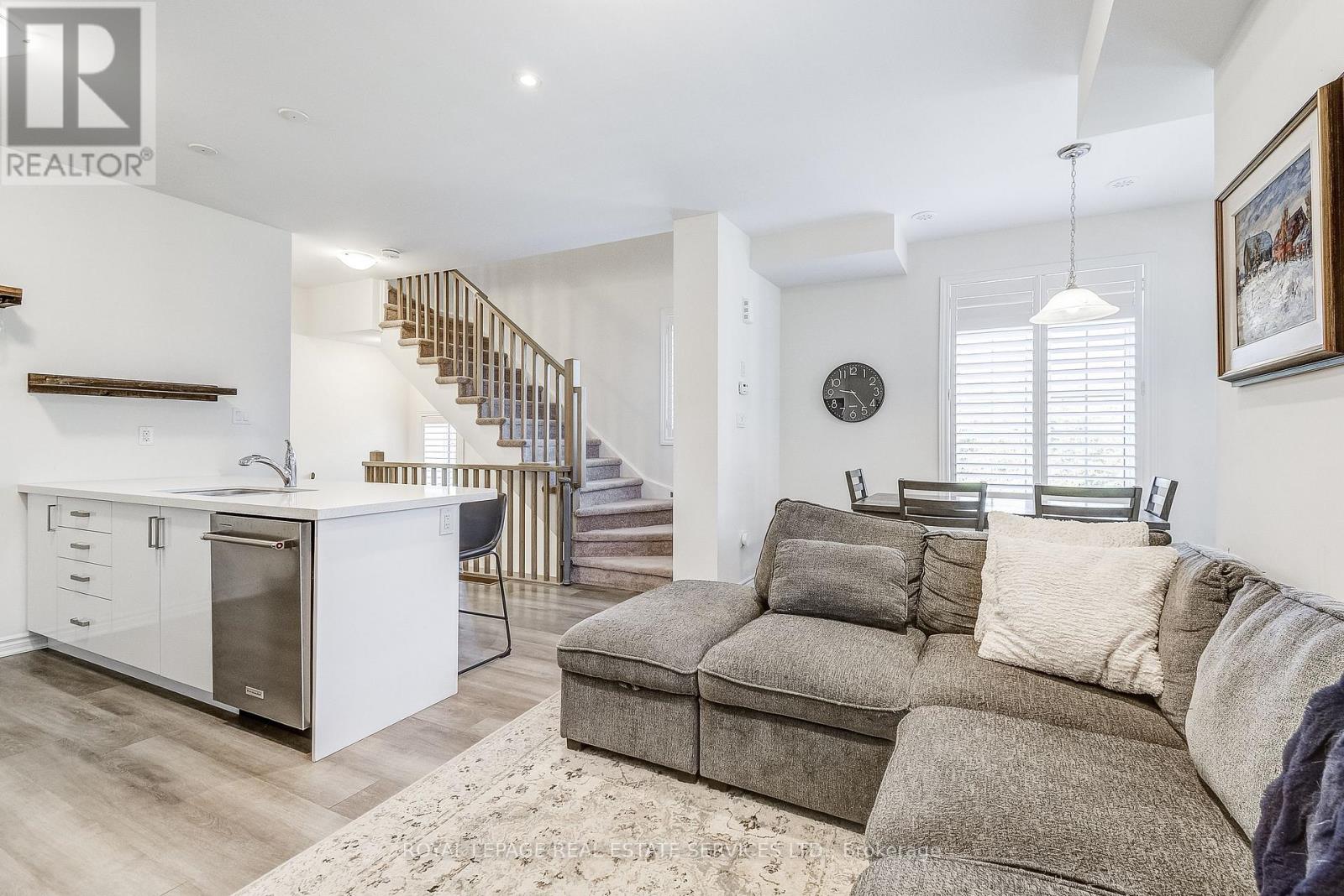 14 - 305 Garner Road W, Hamilton, Ontario  L9G 3K9 - Photo 19 - X12481458