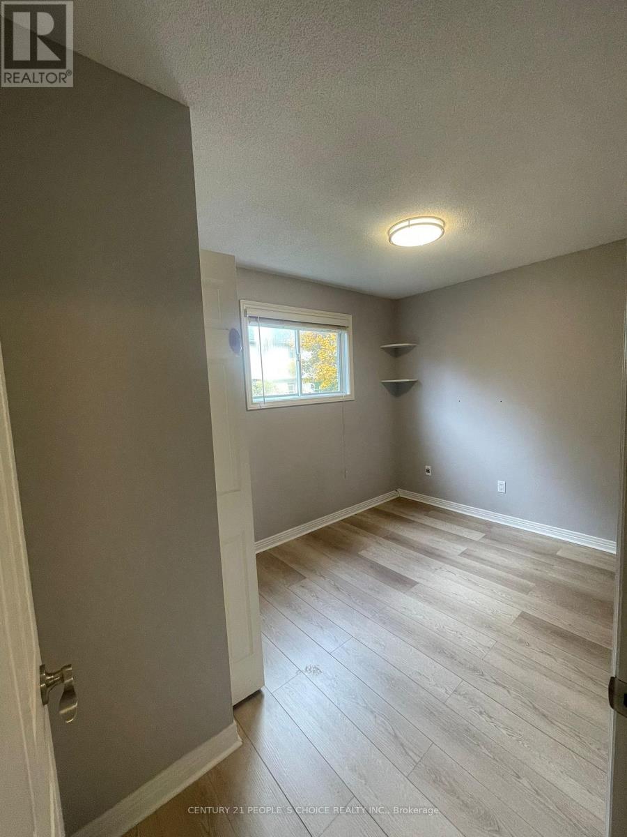 917 Lawson Road, London North, Ontario  N6G 4X4 - Photo 15 - X12481494