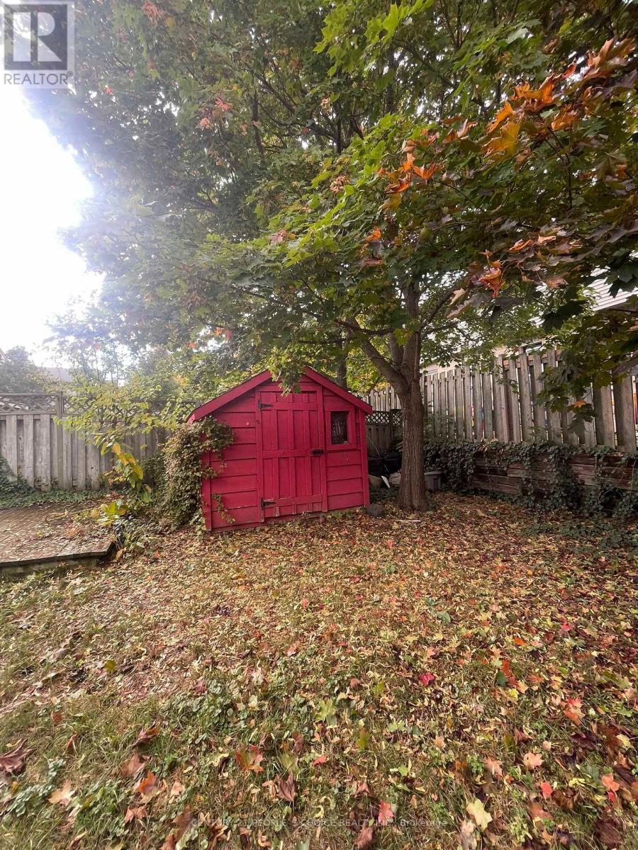 917 Lawson Road, London North, Ontario  N6G 4X4 - Photo 26 - X12481494