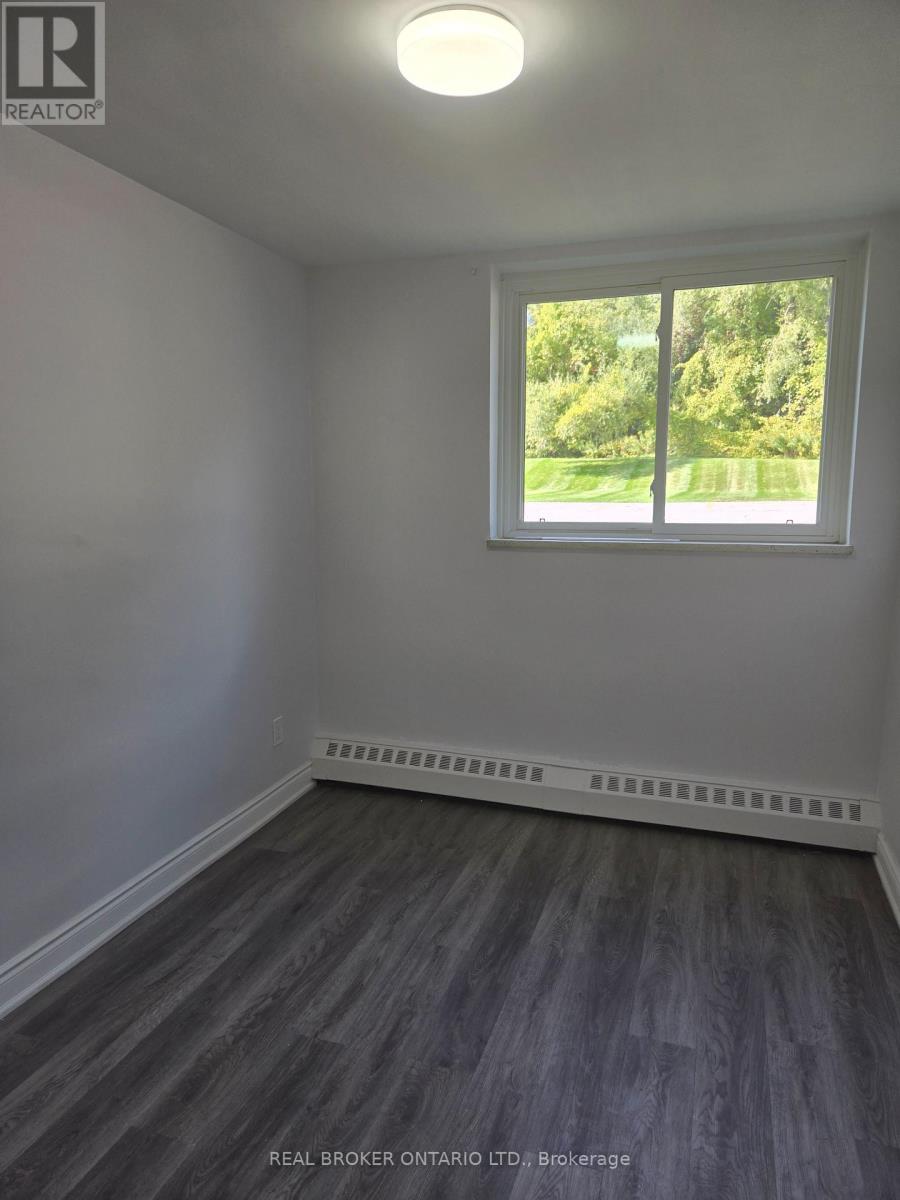Apt # 102 - 11 Wellington Rd 124, Erin, Ontario  N0B 1T0 - Photo 13 - X12481519