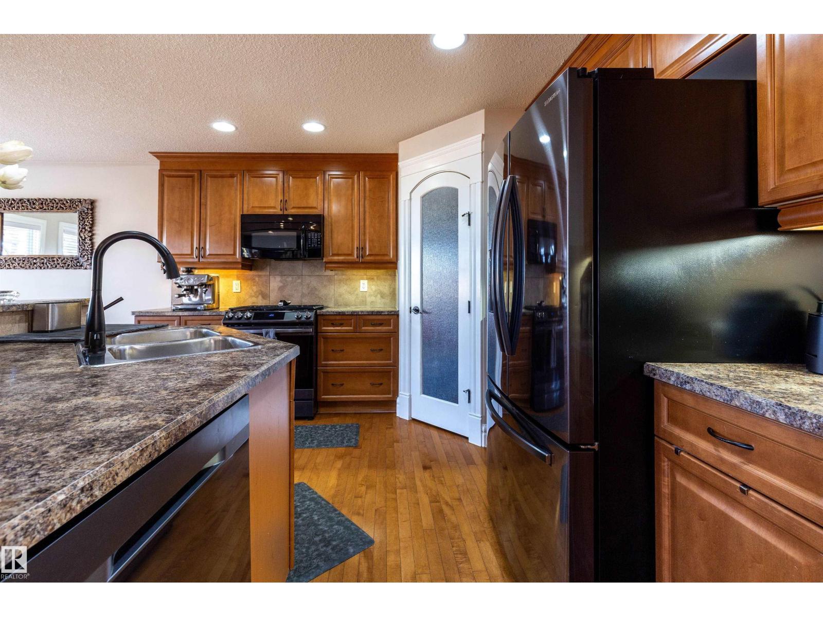 4224 157 Av Nw, Edmonton, Alberta  T5Y 0C9 - Photo 15 - E4463451