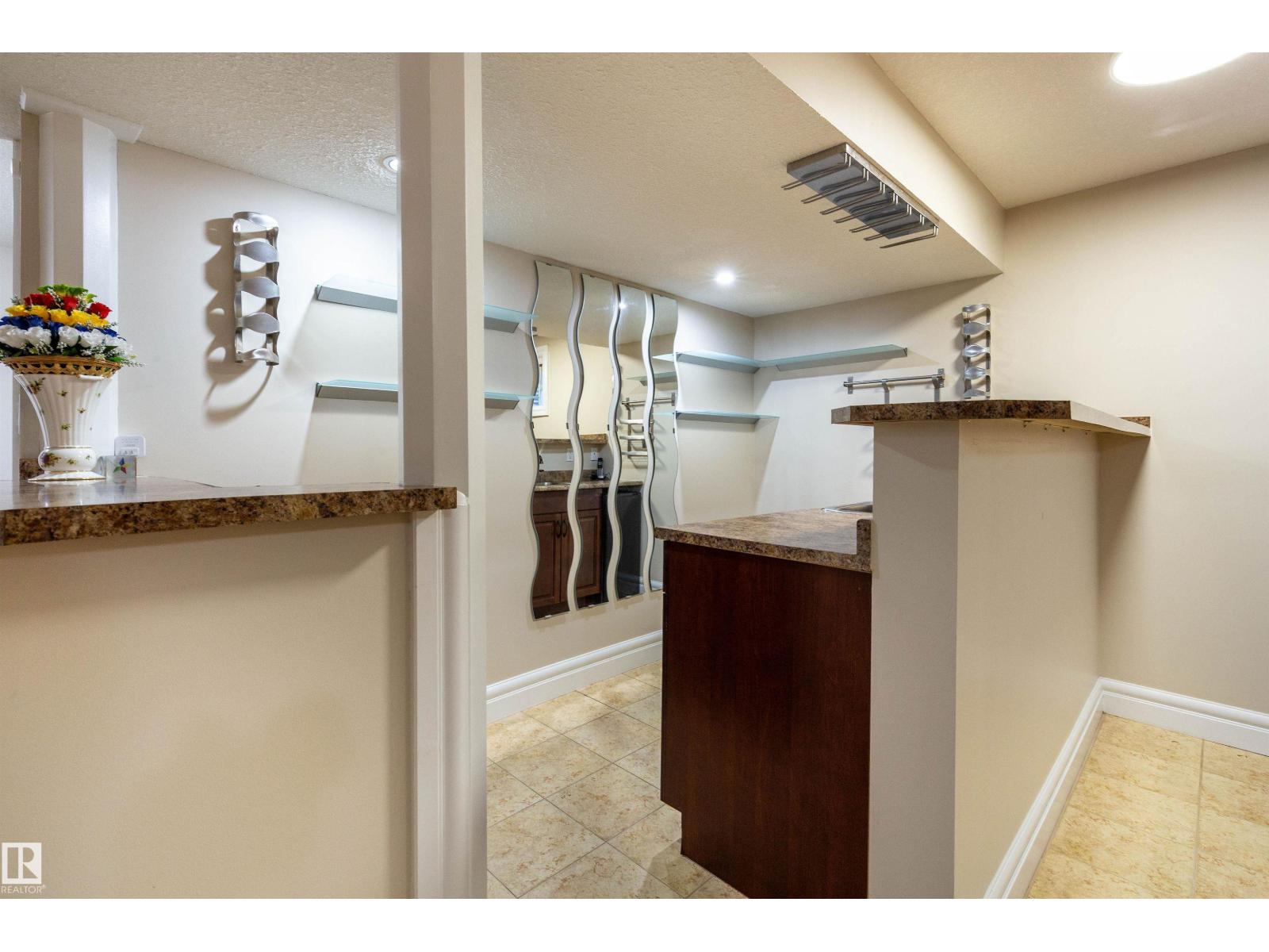 4224 157 Av Nw, Edmonton, Alberta  T5Y 0C9 - Photo 36 - E4463451