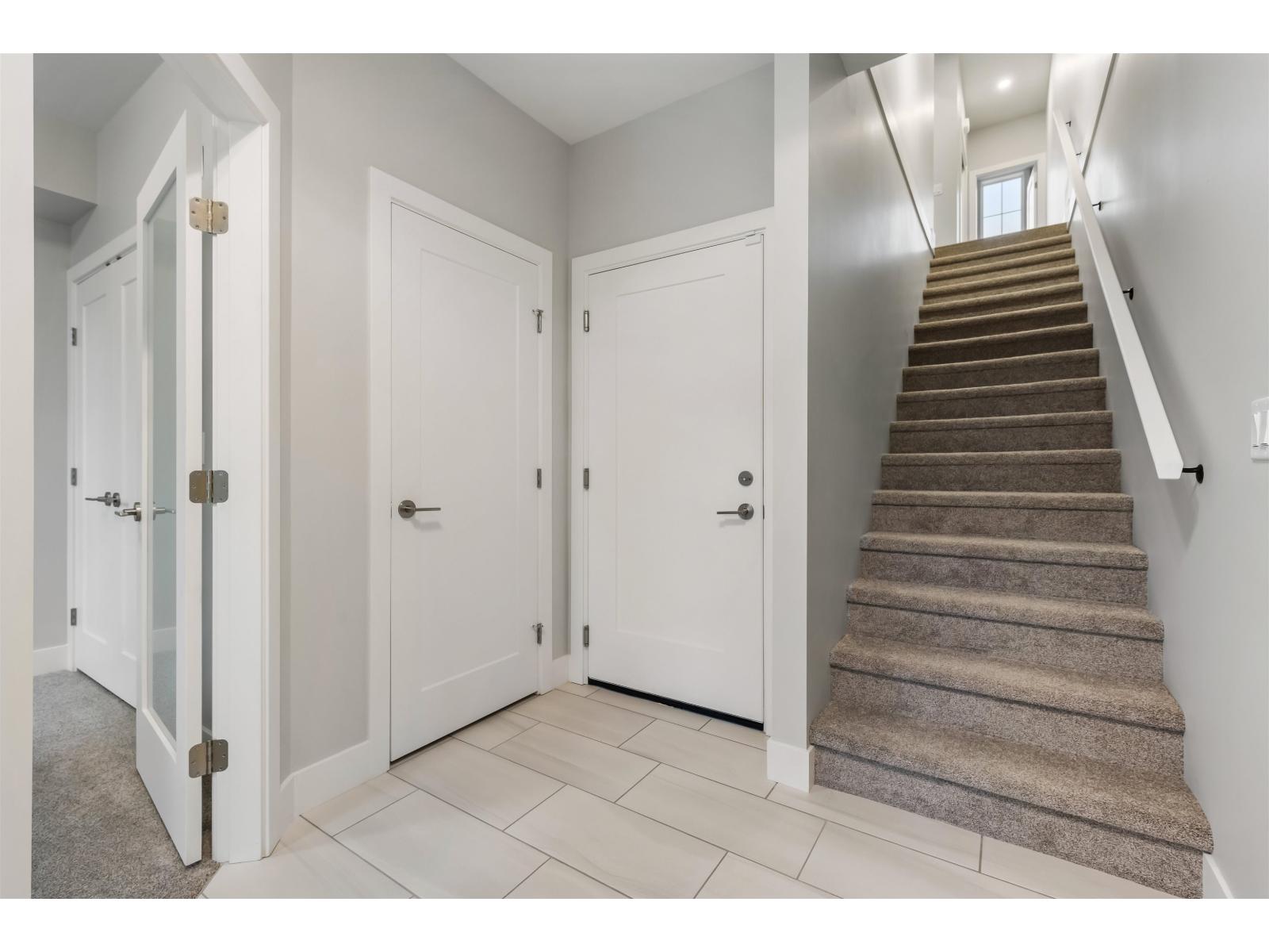 15 7243 Willowstream Road, Lower Landing, Chilliwack, British Columbia  V2R 6M1 - Photo 3 - R3061704