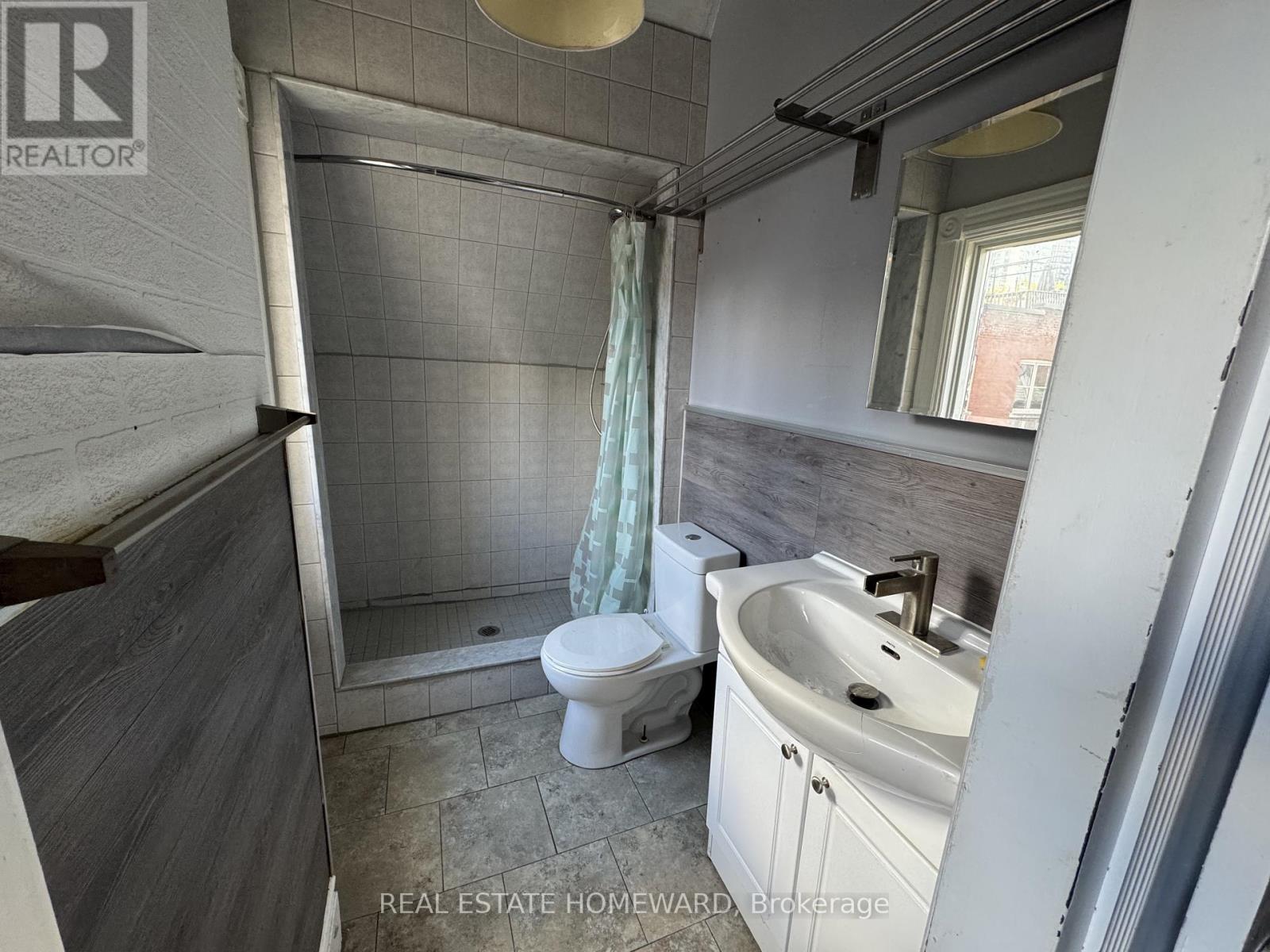 109 Gloucester Street, Toronto, Ontario  M4Y 1M2 - Photo 17 - C12481572