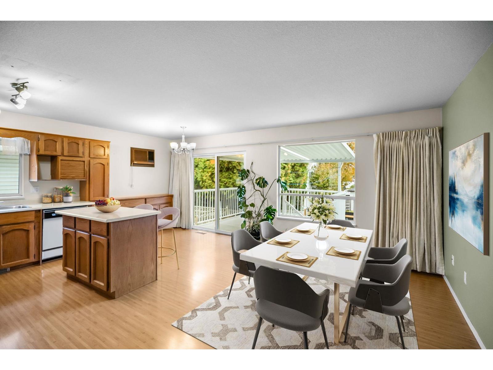 32711 Haida Drive, Abbotsford, British Columbia  V2T 4Z6 - Photo 4 - R3060896