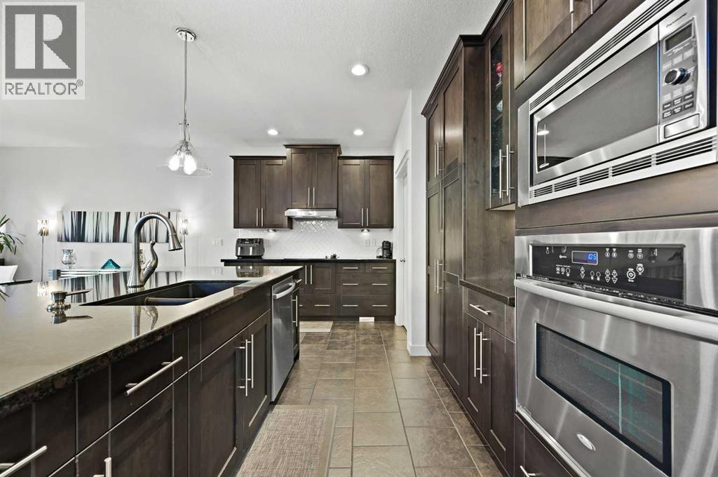 129 Springbluff Boulevard Sw, Calgary, Alberta  T3H 0N3 - Photo 12 - A2265921