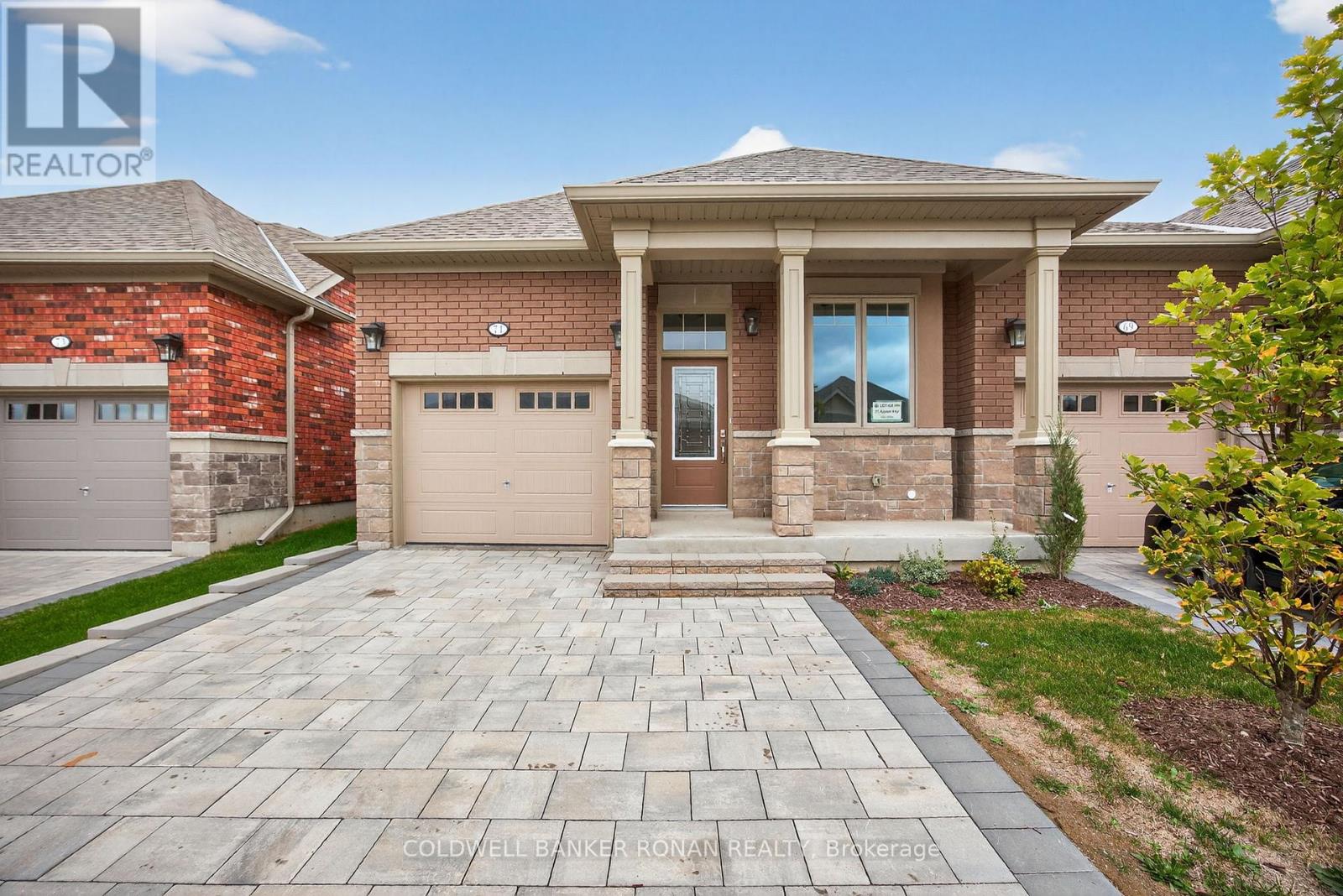 71 Appian Way, New Tecumseth, Ontario  L9R 0W4 - Photo 2 - N12481540