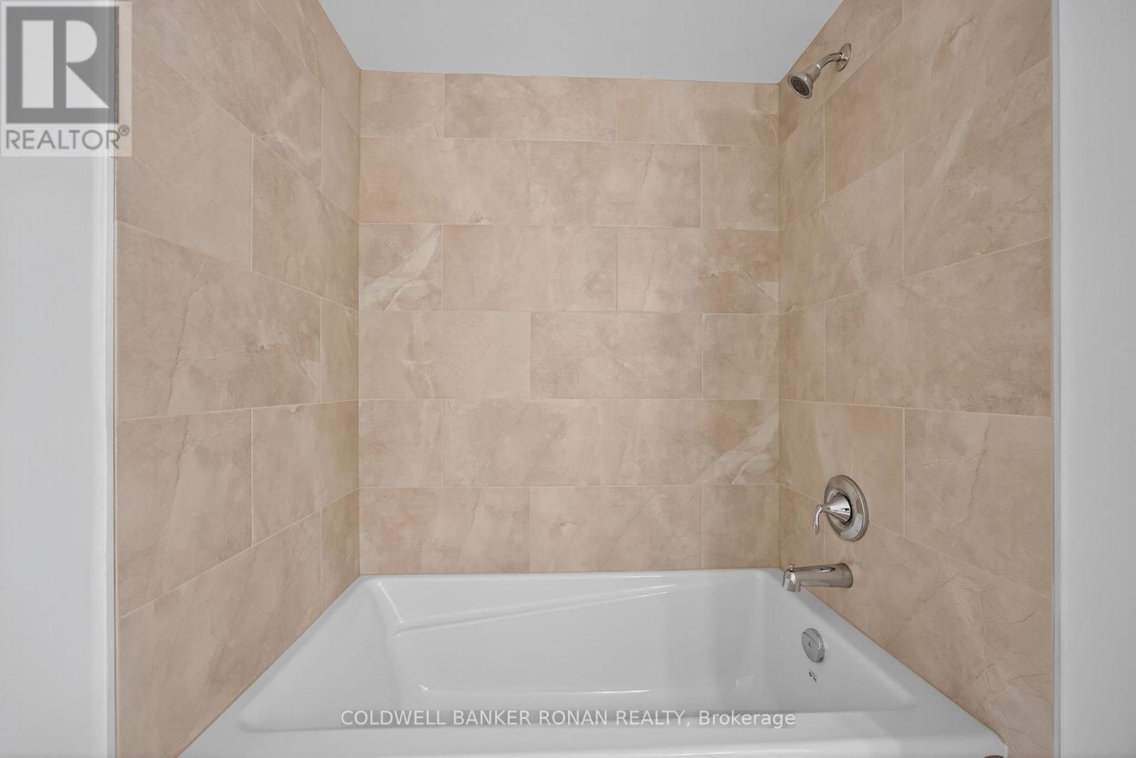 71 Appian Way, New Tecumseth, Ontario  L9R 0W4 - Photo 30 - N12481540