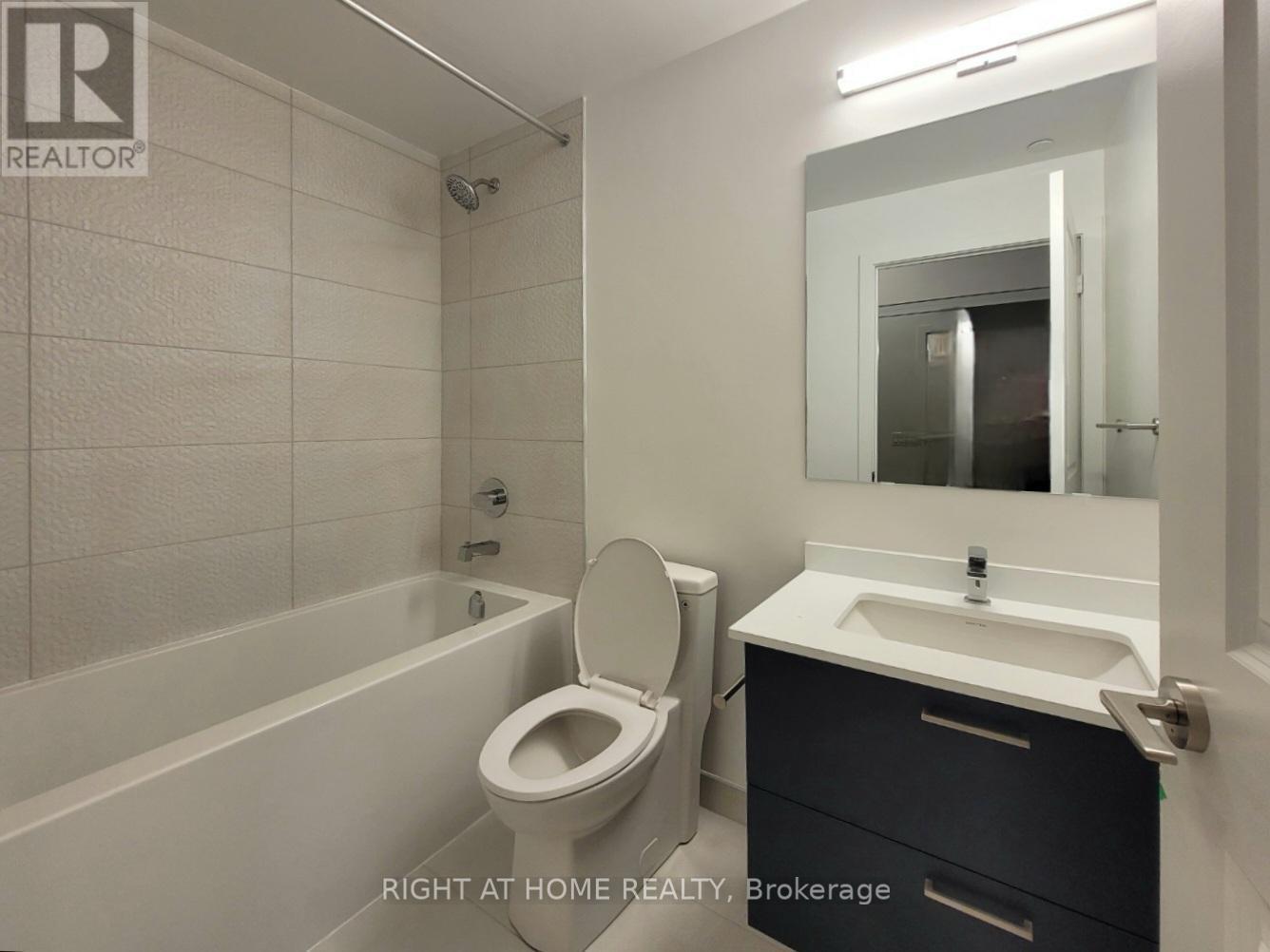 B-2209 - 50 Upper Mall Way, Vaughan, Ontario  L4J 0L8 - Photo 8 - N12481557
