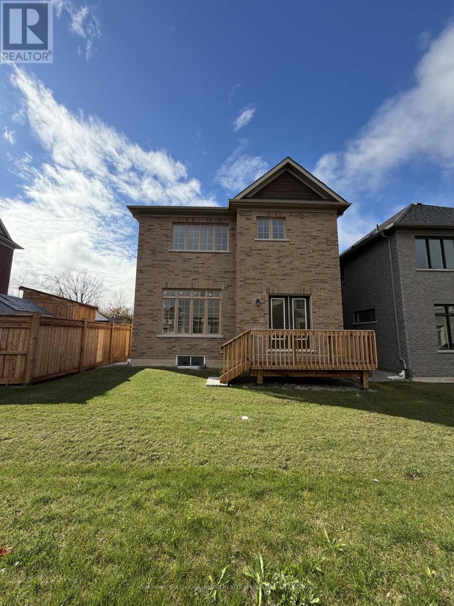 95 Calypso Avenue, Springwater, Ontario  L0L 1Y3 - Photo 17 - S12481546