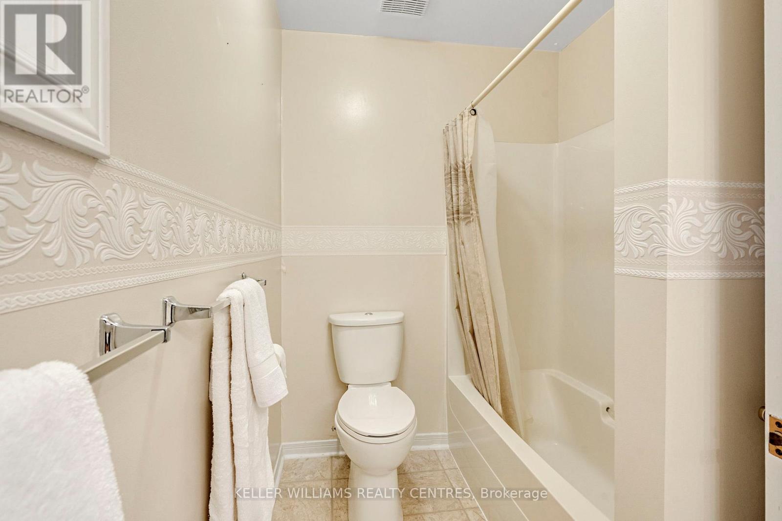 11 Birchmount Circle, Wasaga Beach, Ontario  L9Z 1H8 - Photo 29 - S12481555