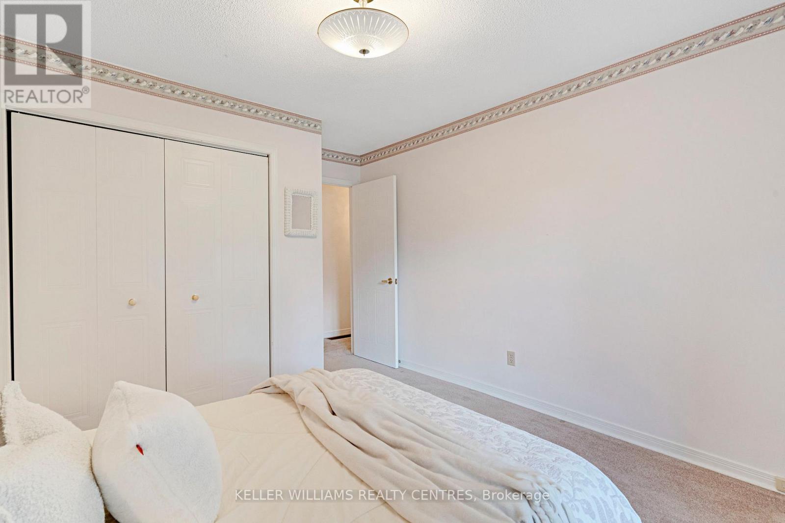 11 Birchmount Circle, Wasaga Beach, Ontario  L9Z 1H8 - Photo 33 - S12481555