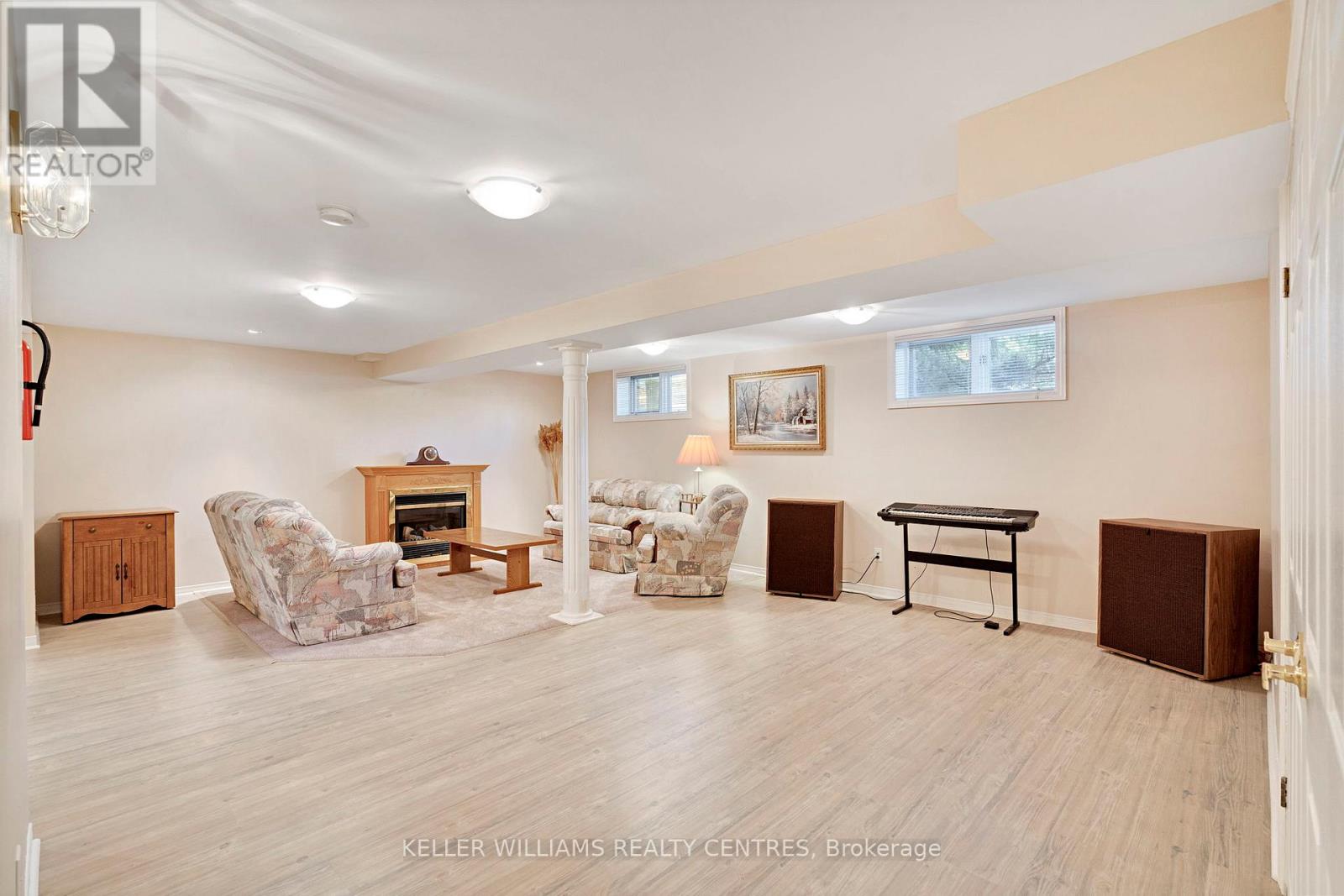 11 Birchmount Circle, Wasaga Beach, Ontario  L9Z 1H8 - Photo 41 - S12481555