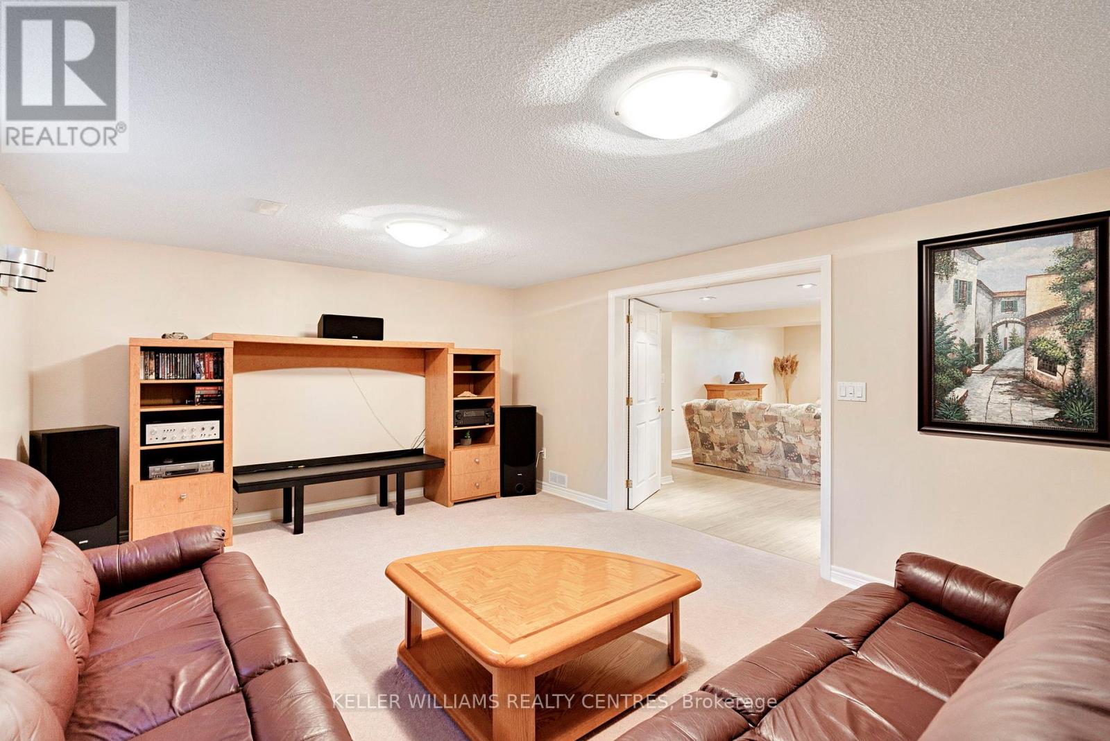 11 Birchmount Circle, Wasaga Beach, Ontario  L9Z 1H8 - Photo 43 - S12481555