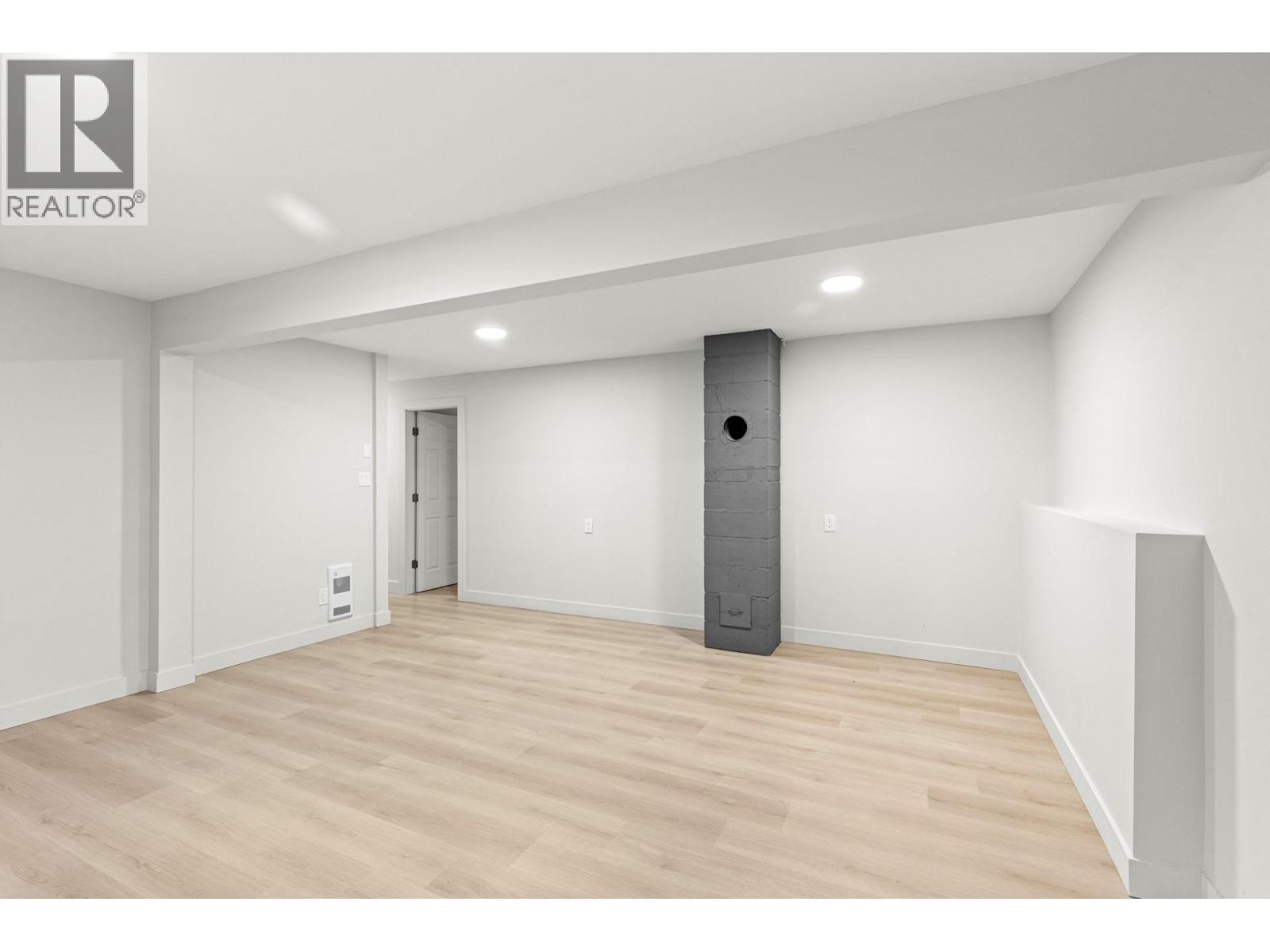 849 Balsam Road, Kelowna, British Columbia  V1Z 3V7 - Photo 32 - 10366529