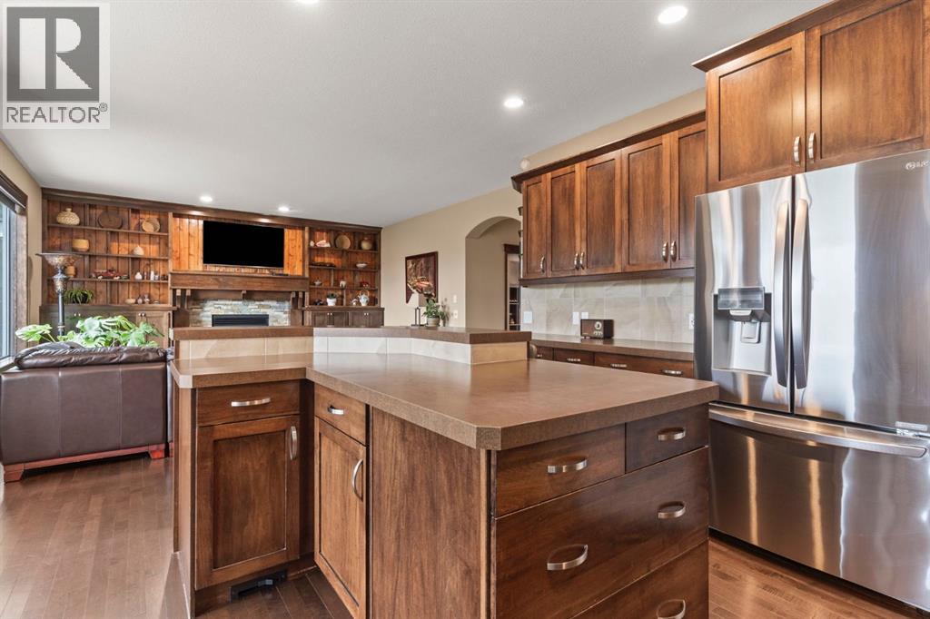 498 Tuscany Ravine Road Nw, Calgary, Alberta  T3L 3B1 - Photo 11 - A2264040