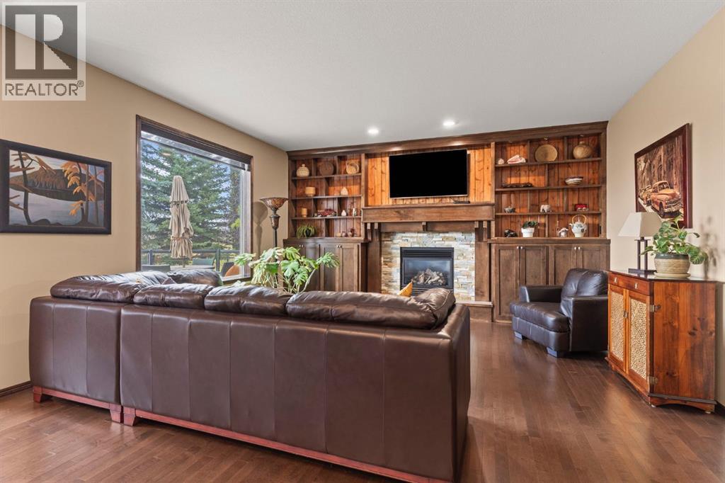 498 Tuscany Ravine Road Nw, Calgary, Alberta  T3L 3B1 - Photo 6 - A2264040