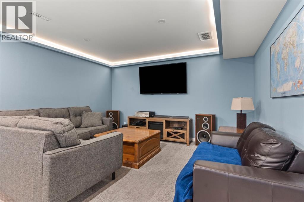 498 Tuscany Ravine Road Nw, Calgary, Alberta  T3L 3B1 - Photo 33 - A2264040