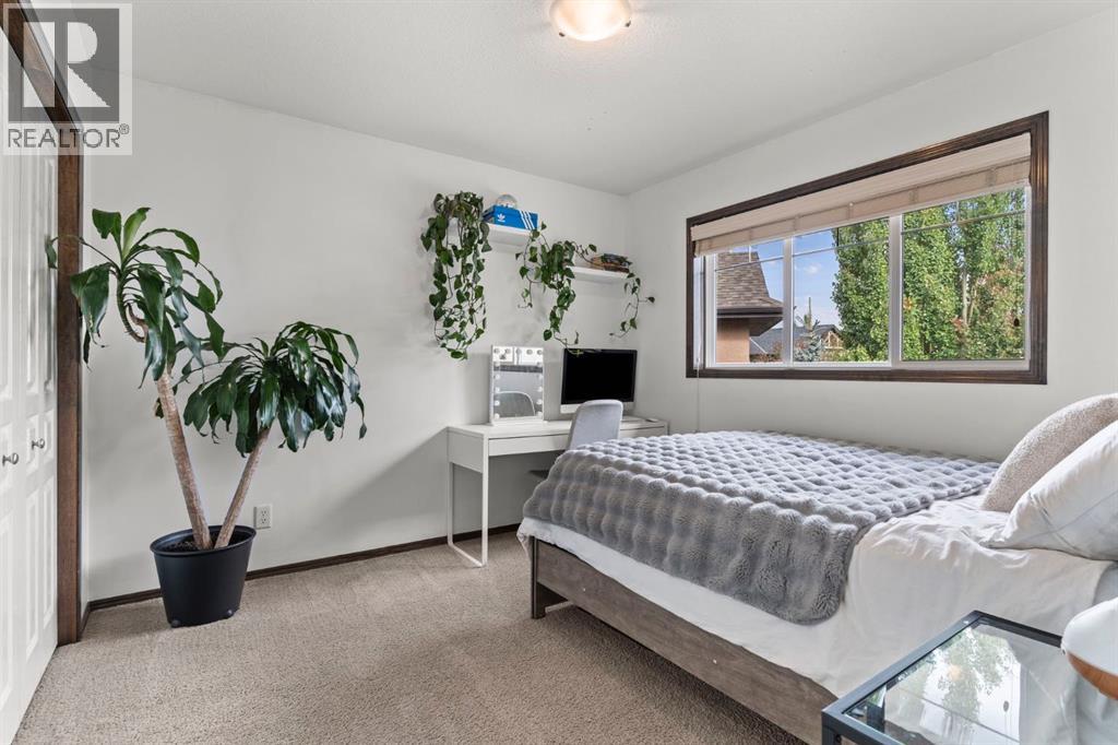 498 Tuscany Ravine Road Nw, Calgary, Alberta  T3L 3B1 - Photo 28 - A2264040