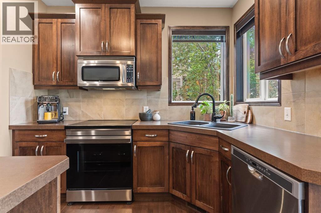 498 Tuscany Ravine Road Nw, Calgary, Alberta  T3L 3B1 - Photo 10 - A2264040