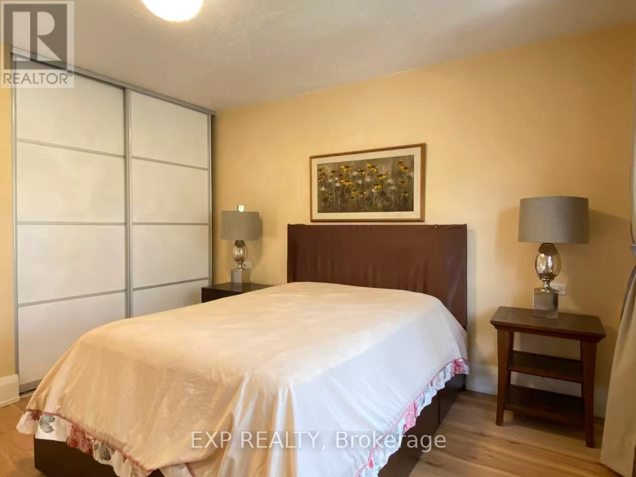 54 Latimer Avenue, Toronto, Ontario  M5N 2L8 - Photo 14 - C12448513