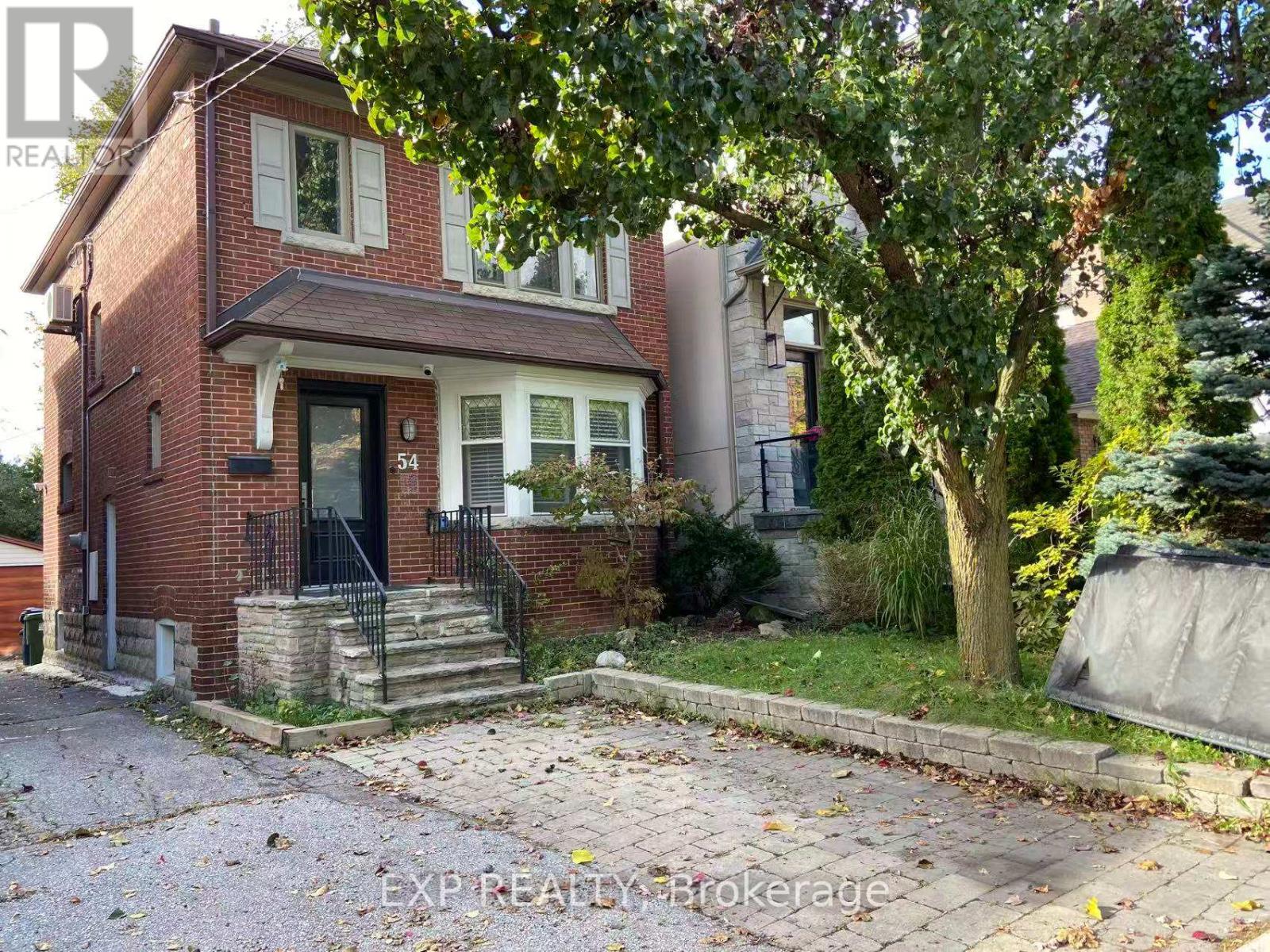54 LATIMER AVENUE, Toronto, Ontario