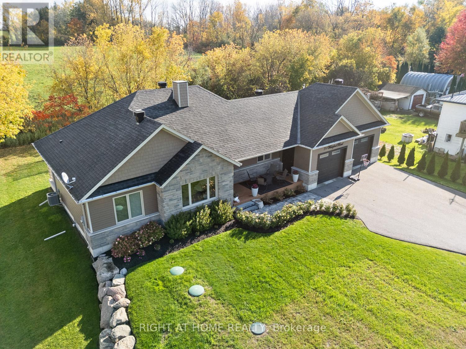 71 Wakeford Road, Kawartha Lakes (Mariposa), Ontario  K0M 2C0 - Photo 38 - X12481603
