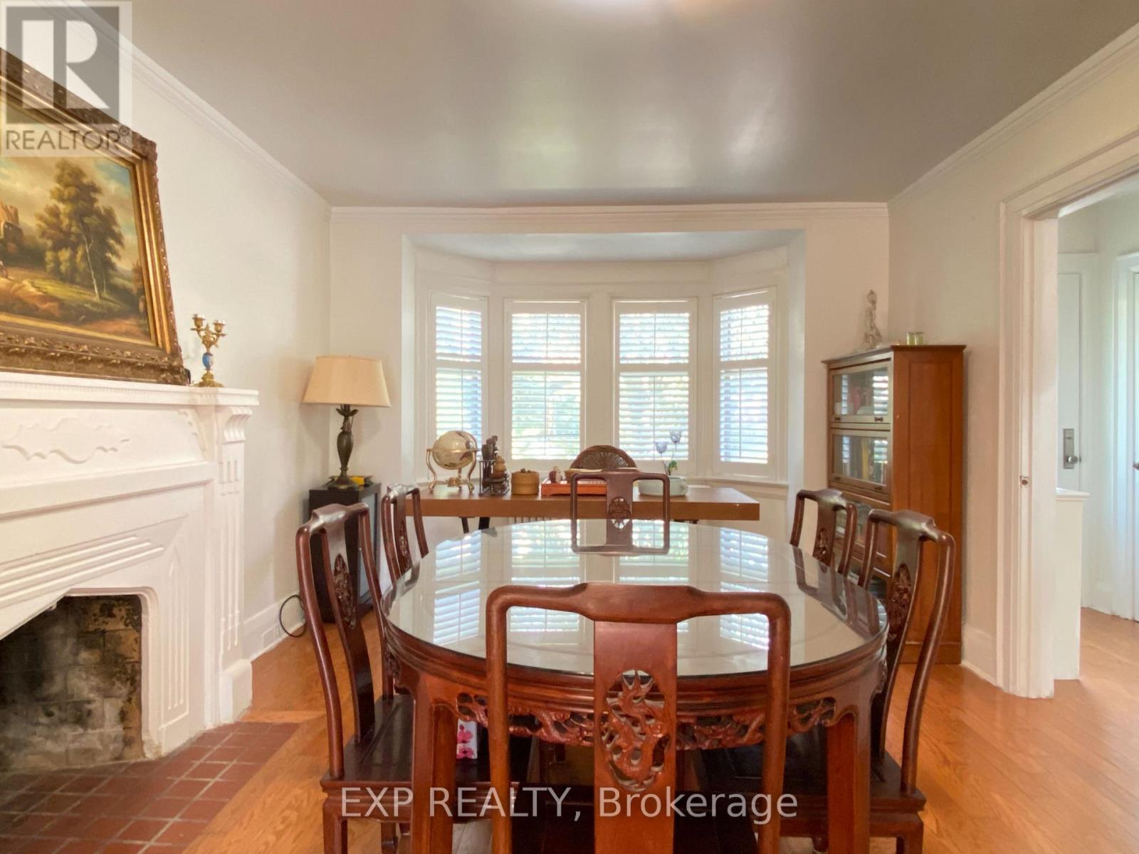 54 Latimer Avenue, Toronto, Ontario  M5N 2L8 - Photo 6 - C12448513