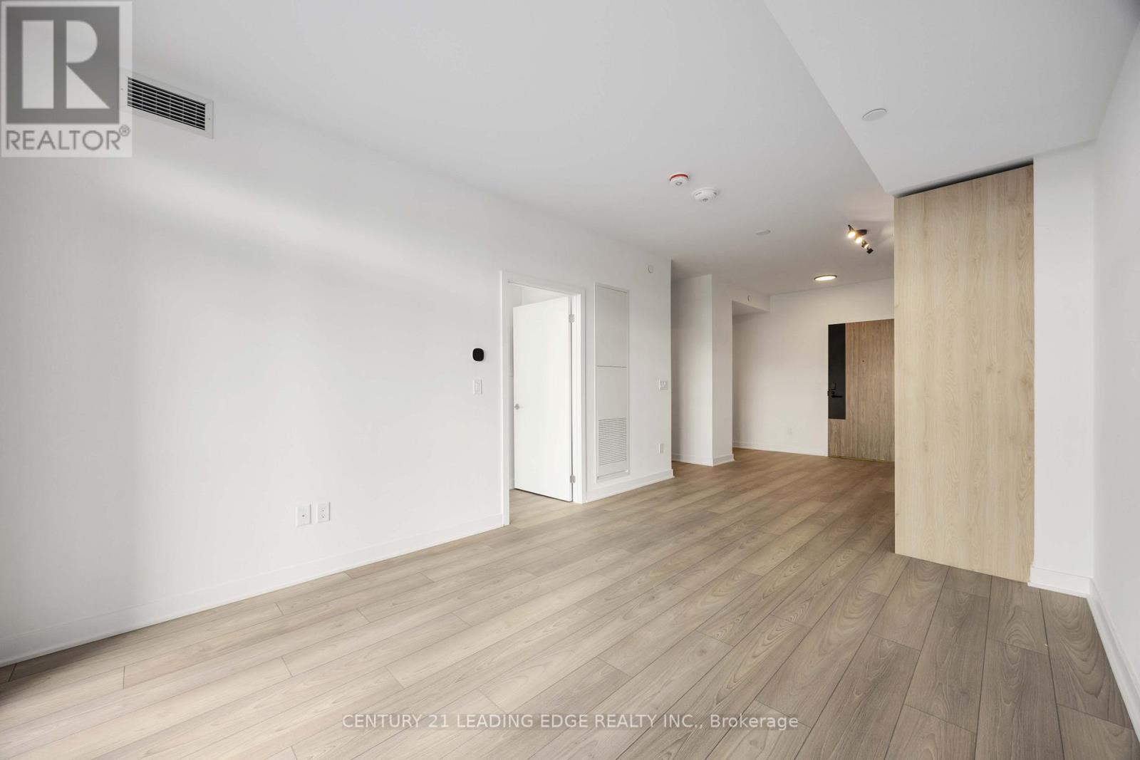 323 - 1007 The Queensway, Toronto, Ontario  M8Z 6C7 - Photo 10 - W12471397