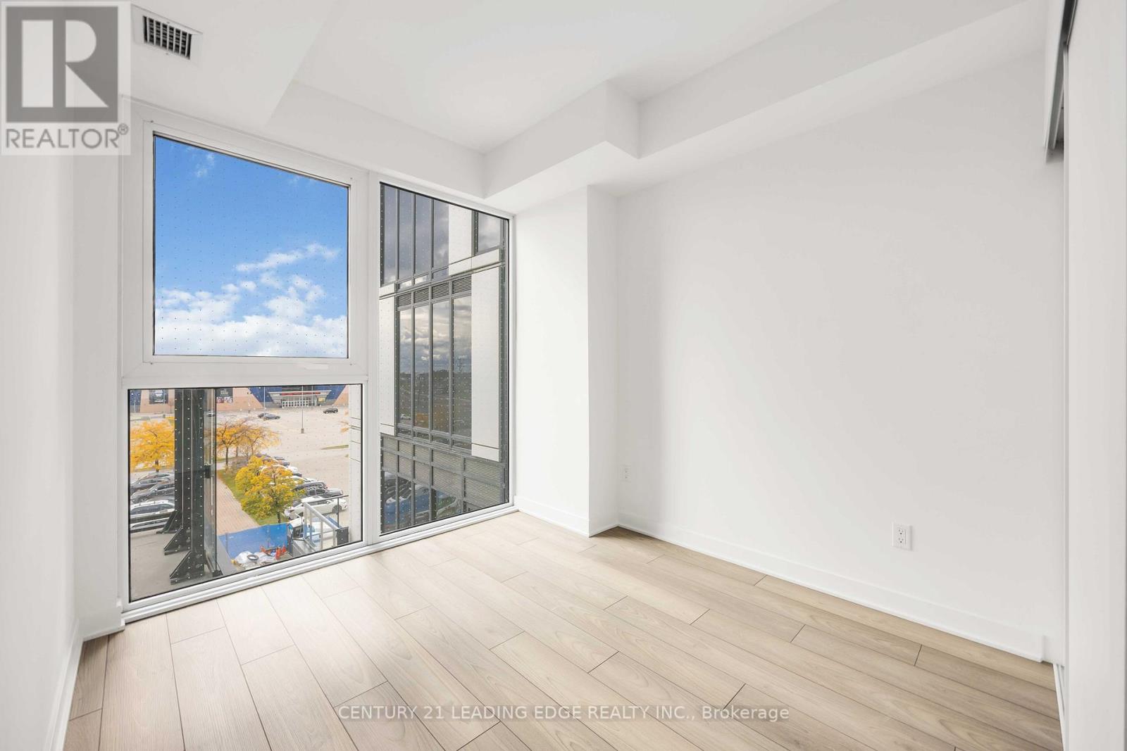 323 - 1007 The Queensway, Toronto, Ontario  M8Z 6C7 - Photo 5 - W12471397