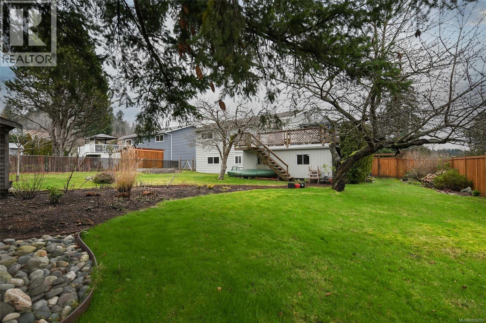1710 Dingwall Rd, Courtenay, British Columbia  V9N 3S9 - Photo 3 - 1018293