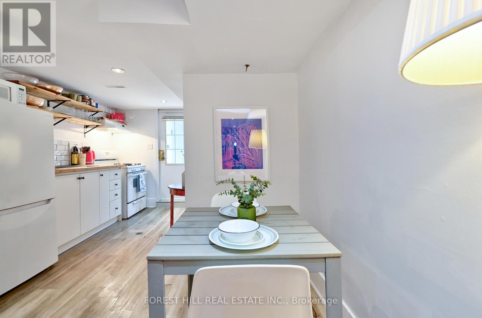 325 Westmoreland Avenue N, Toronto, Ontario  M6H 3A6 - Photo 18 - W12481564