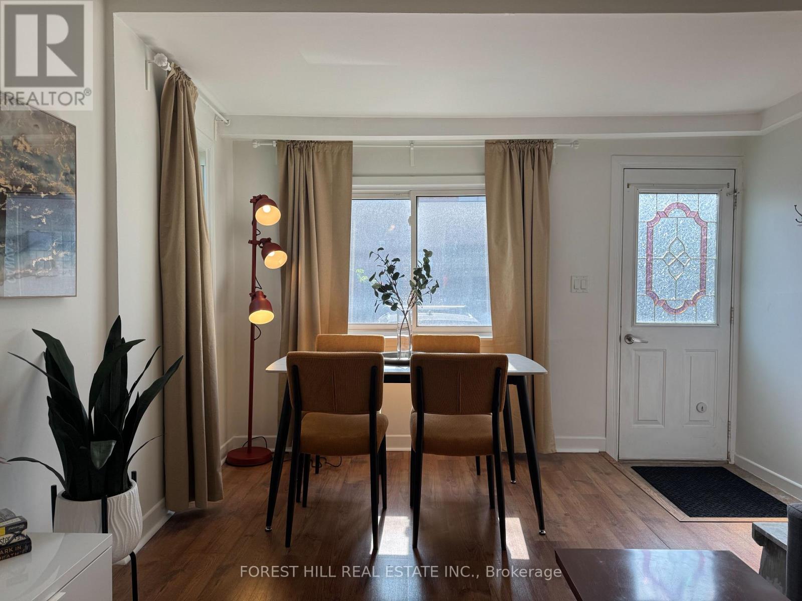 325 Westmoreland Avenue N, Toronto, Ontario  M6H 3A6 - Photo 4 - W12481564