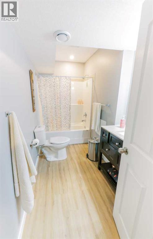 5013 57 Street, Stettler, Alberta  T4K 1B4 - Photo 31 - A2266634