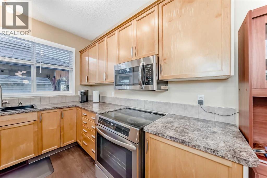 202 Copperfield Grove Se, Calgary, Alberta  T2Z 4L7 - Photo 10 - A2265899